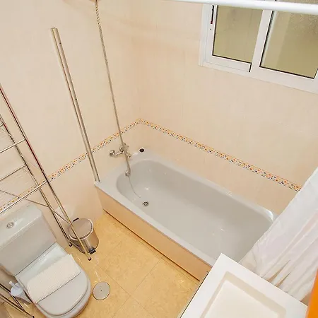 007 Comfort Weekend - Alicante Holiday Apartment