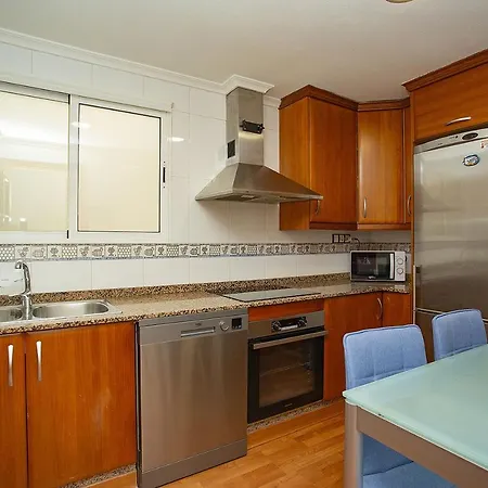 007 Comfort Weekend - Alicante Holiday Apartment *